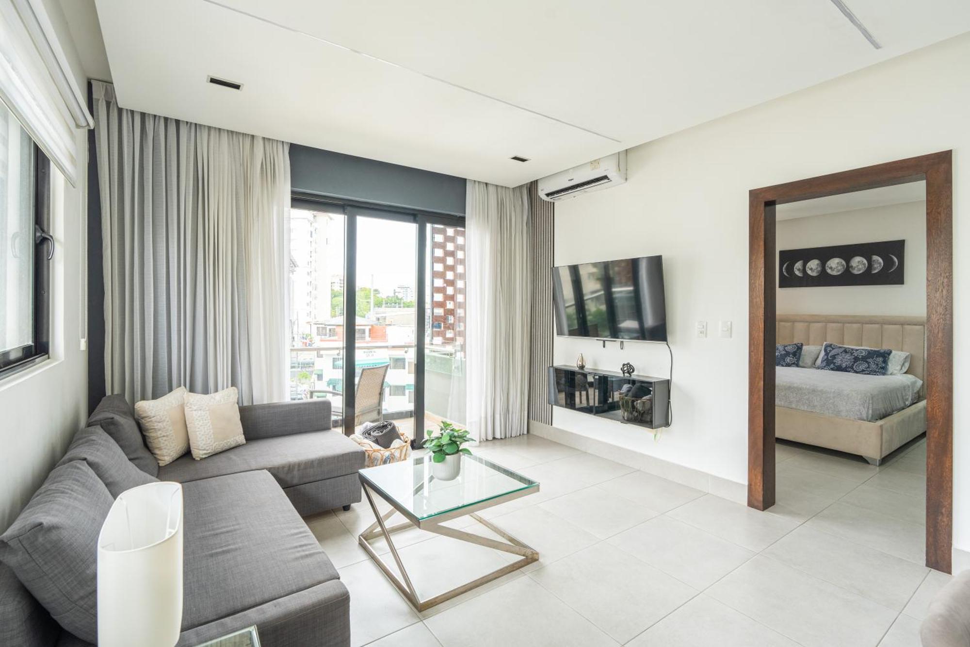 Modern Luxury Condo With Rooftop Pool & Gym Сантьяго-де-лос-Кабальерос Экстерьер фото